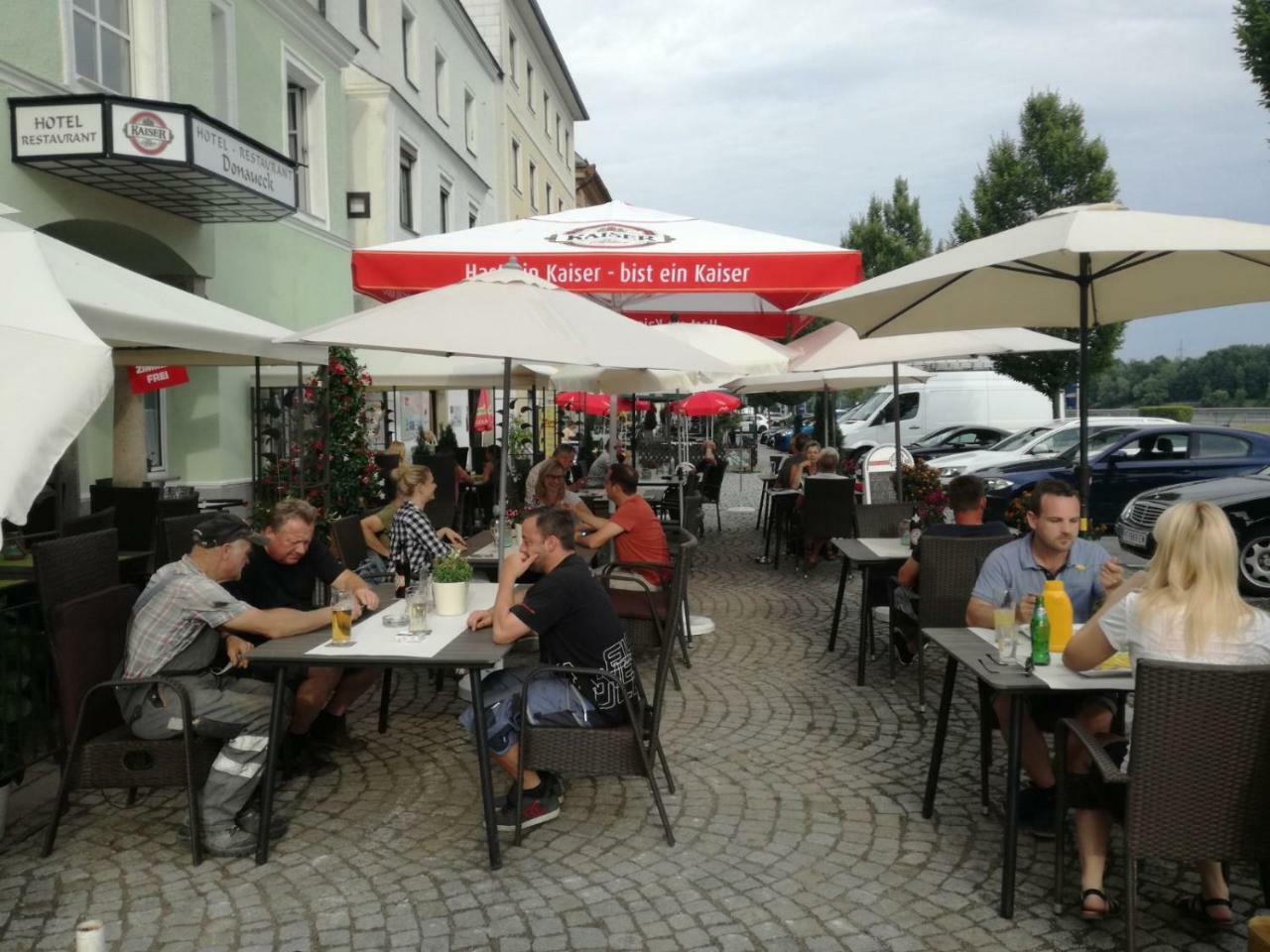 Hotel-Restaurant Zum Donaueck Mauthausen Exteriör bild